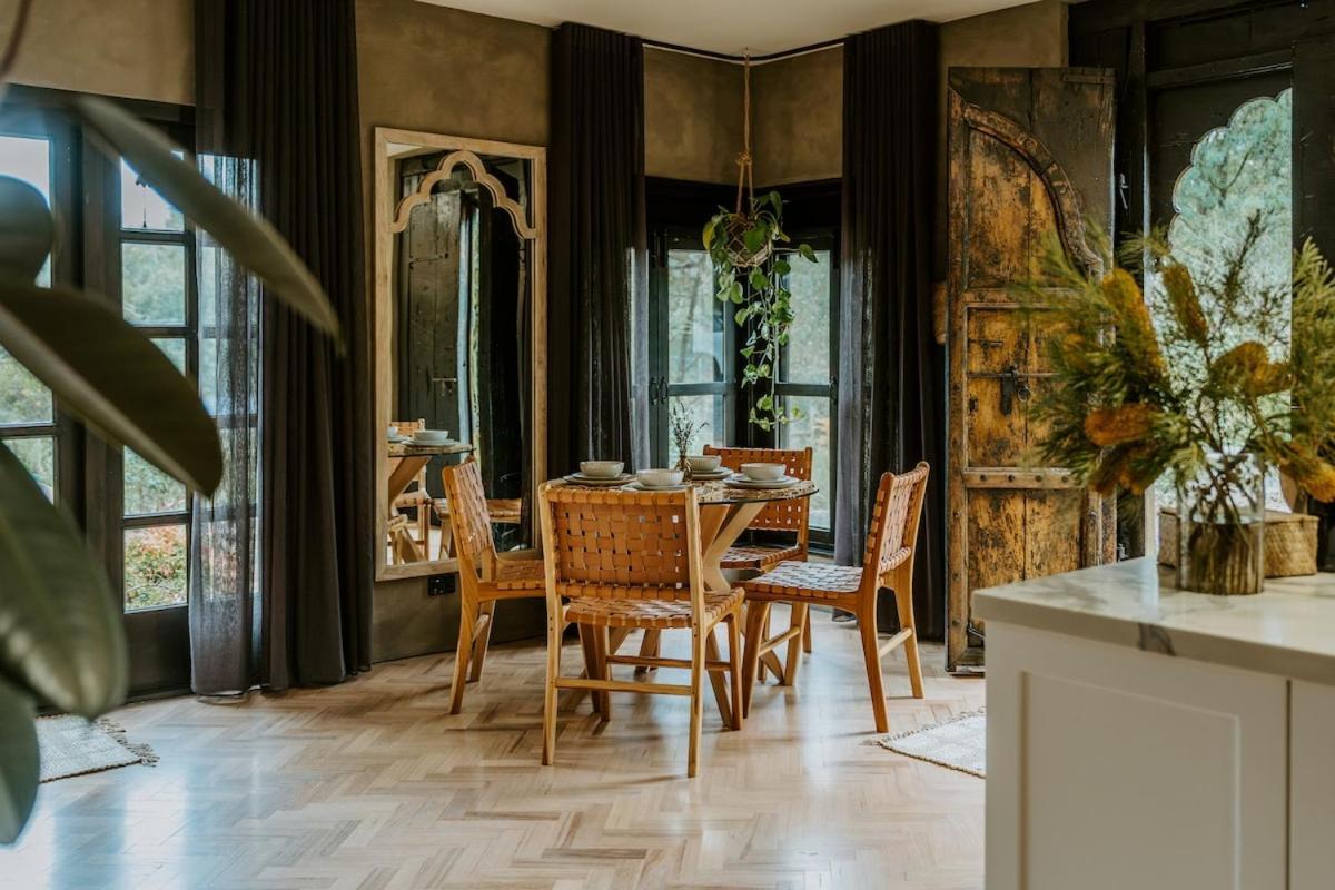 فيلا The Temple - Country Farm Retreat Launching Place المظهر الخارجي الصورة