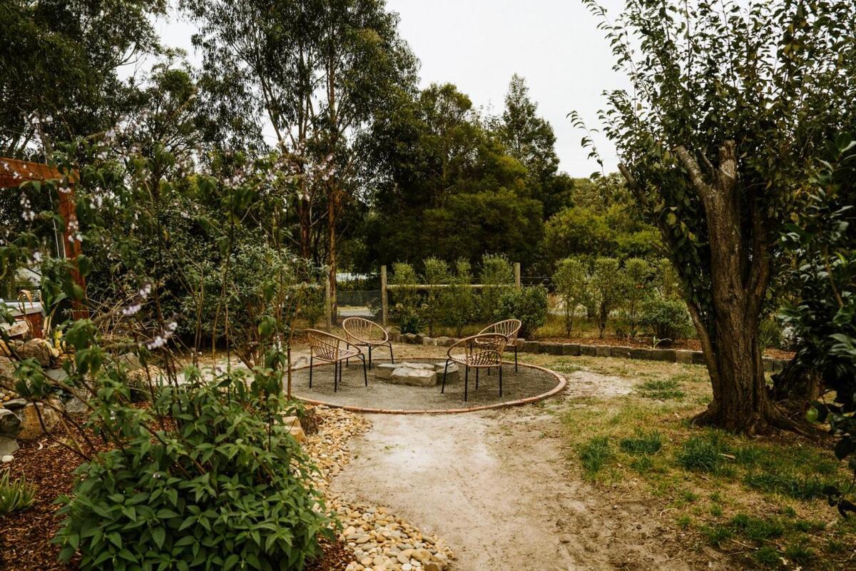 فيلا The Temple - Country Farm Retreat Launching Place المظهر الخارجي الصورة