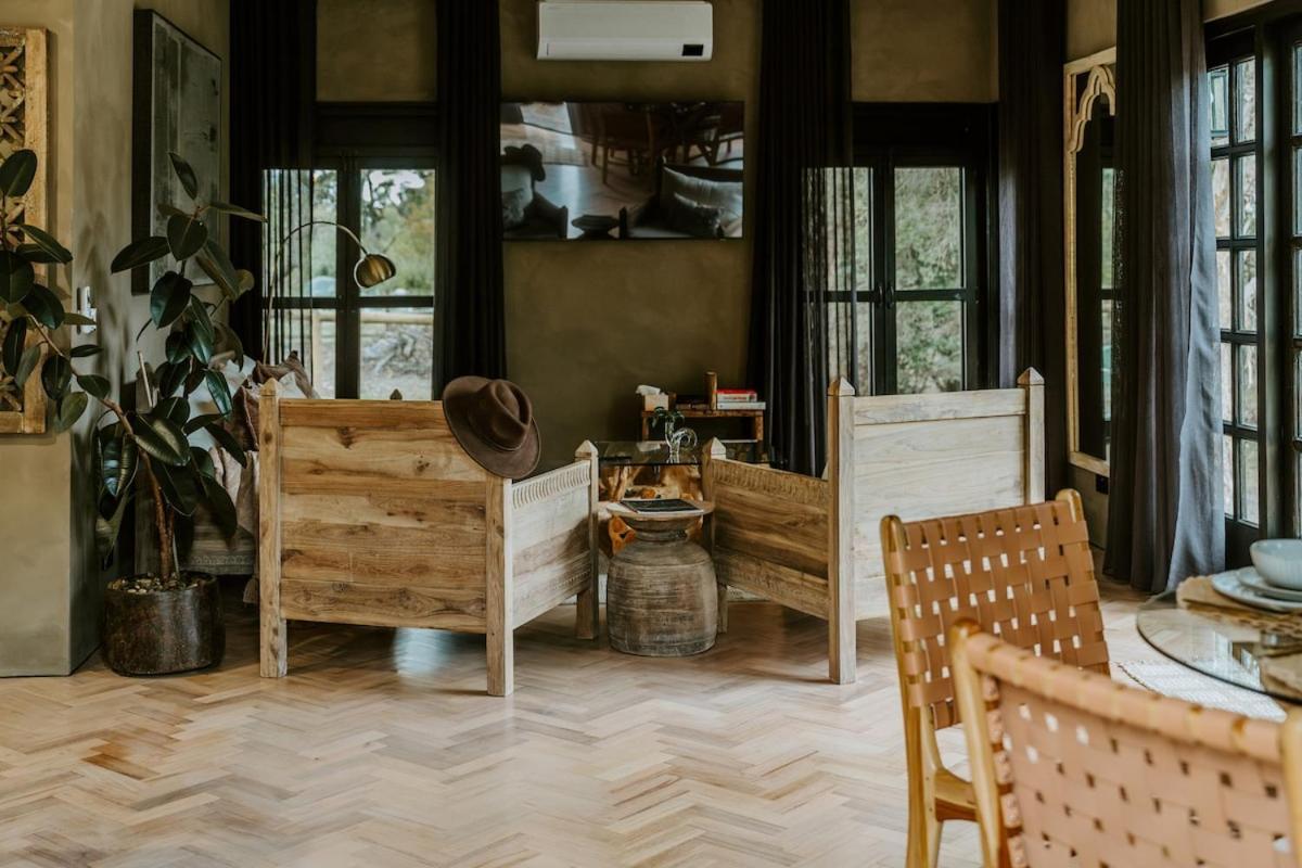 فيلا The Temple - Country Farm Retreat Launching Place المظهر الخارجي الصورة